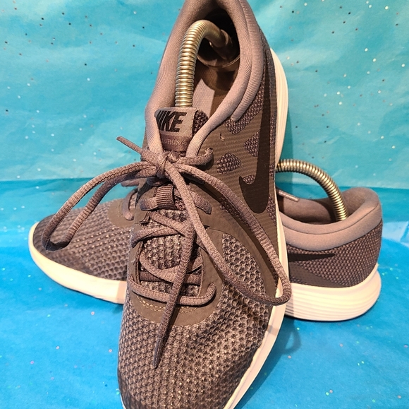 Nike Men's Air Max Running Shoe - Picture 2 of 7